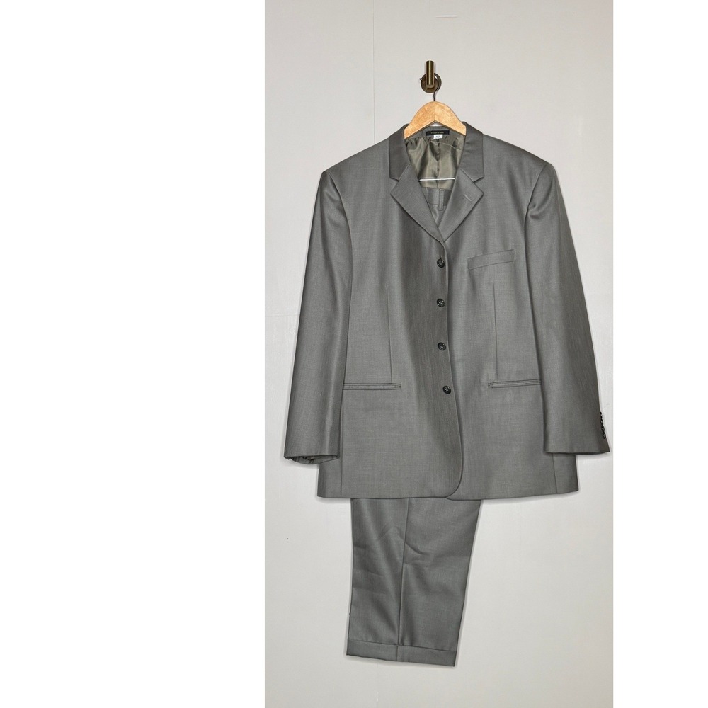 Jean Paul Mens Gray 2‎ Piece Suit 48R Jacket 42R Pants Designed in Italy Formal